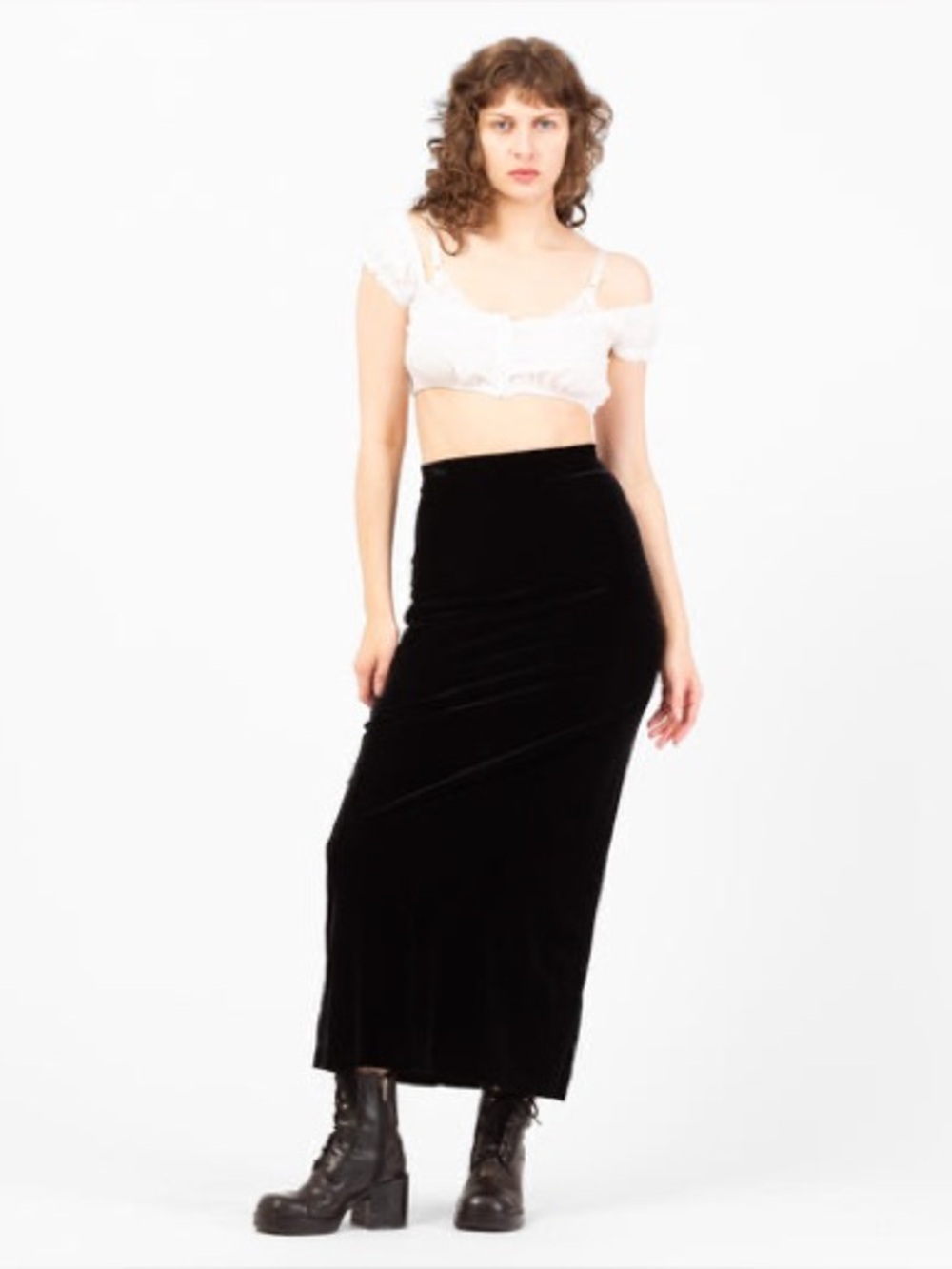 Vintage 90s black slim maxi skirt medium